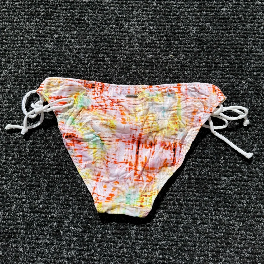 VS tie dye bikini bottom - Picture 4 of 6